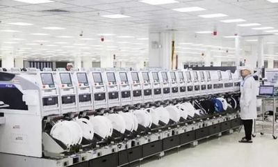 自食其果 斷供華為反噬自身，昔日巨頭工廠易主競爭對手